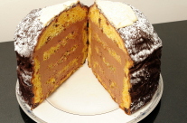 Panettone farcito cioccolato e rhum (L. Montersino)